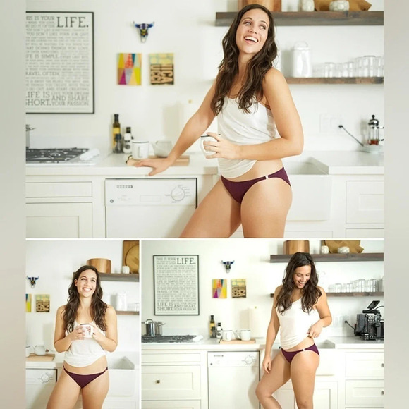 Blooms Size XS Prive Period 2 Pairs of Friendly Travel Panty Purple. New No Tags - Picture 3 of 12